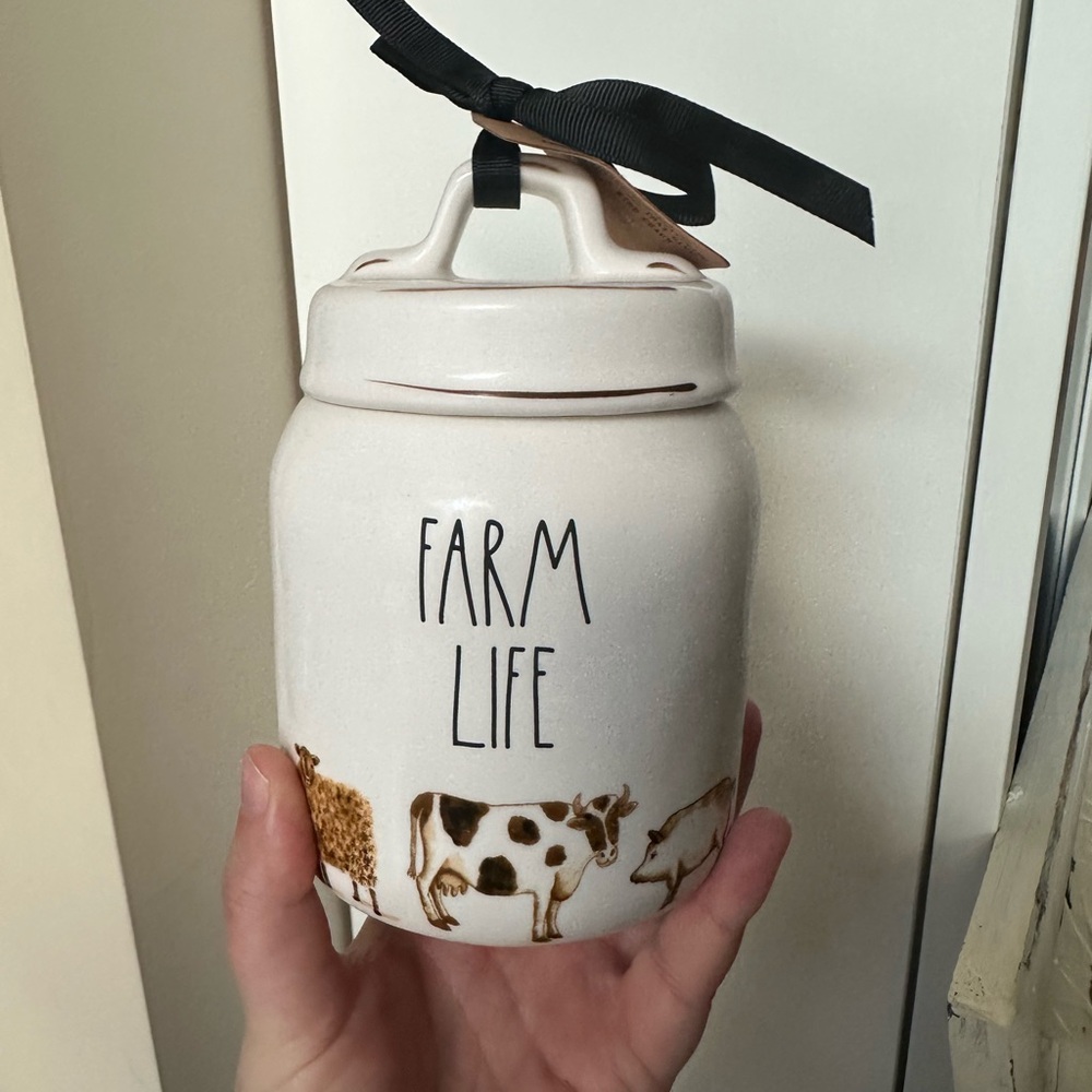 Rae Dunn FARM LIFE baby canister 🐄 - Picture 6 of 6